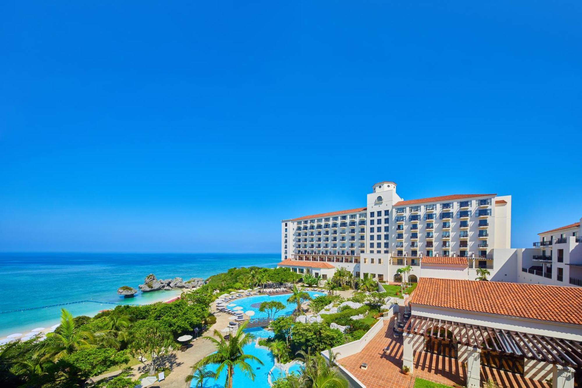 Hotel Nikko Alivila Yomitan Eksteriør bilde Hilton Okinawa